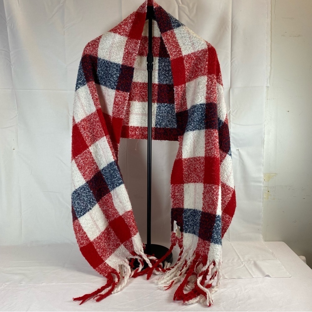 Maurices Oversized Plaid Scarf – Red, White & Blue